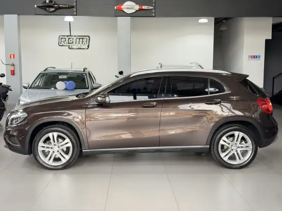 MERCEDES-BENZ-GLA 200-1.6 CGI ADVANCE 16V TURBO FLEX 4P AUTOMÁTICO MERCEDES-BENZ-GLA 200-2017