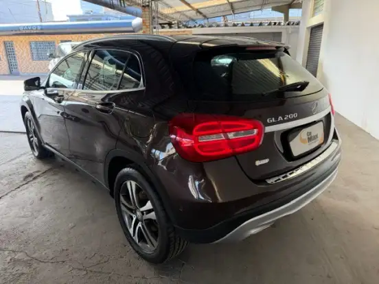 MERCEDES-BENZ-GLA 200-1.6 CGI ADVANCE 16V TURBO FLEX 4P AUTOMÁTICO MERCEDES-BENZ-GLA 200-2017