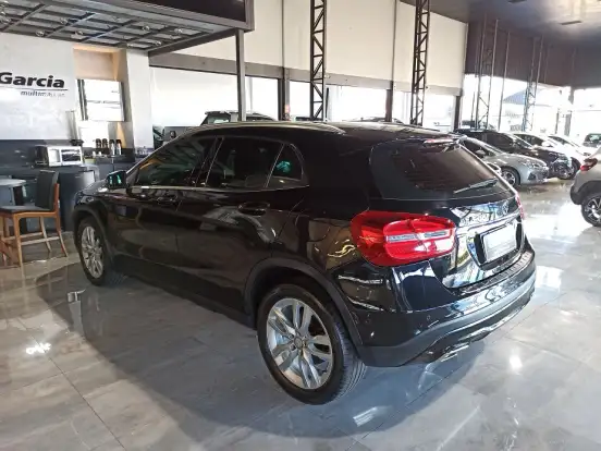 MERCEDES-BENZ-GLA 200-1.6 CGI ADVANCE 16V TURBO GASOLINA 4P AUTOMÁTICO MERCEDES-BENZ-GLA 200-2015