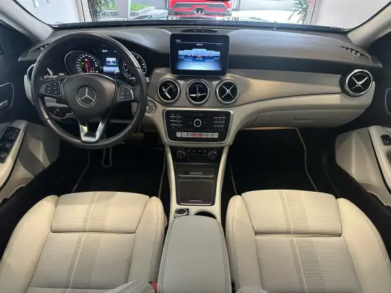 MERCEDES-BENZ-GLA 200-1.6 CGI FLEX ADVANCE 7G-DCT MERCEDES-BENZ-GLA 200-2019