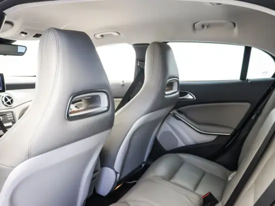 MERCEDES-BENZ-GLA 200-1.6 CGI FLEX ADVANCE 7G-DCT MERCEDES-BENZ-GLA 200-2019