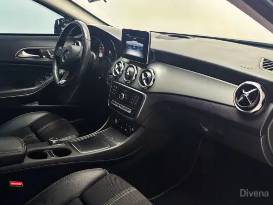MERCEDES-BENZ-GLA 200-1.6 CGI FLEX ADVANCE 7G-DCT MERCEDES-BENZ-GLA 200-2019