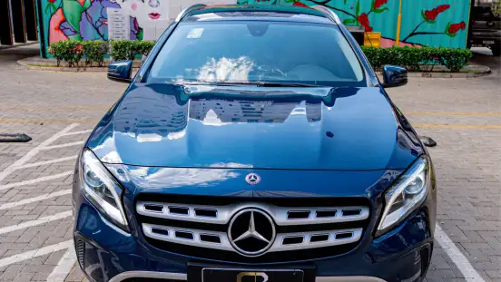 MERCEDES-BENZ-GLA 200-2019