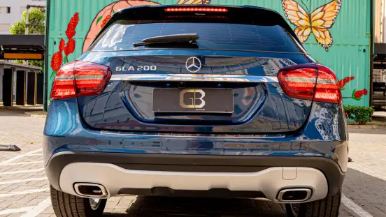MERCEDES-BENZ-GLA 200-2019