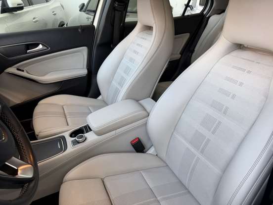MERCEDES-BENZ-GLA 200-1.6 CGI FLEX ADVANCE 7G-DCT MERCEDES-BENZ-GLA 200-2018