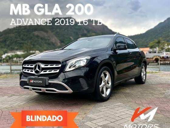 MERCEDES-BENZ GLA 200 1.6 CGI FLEX ADVANCE 7G-DCT