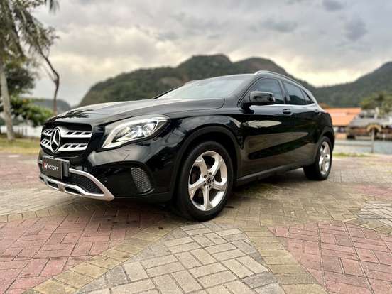 MERCEDES-BENZ-GLA 200-1.6 CGI FLEX ADVANCE 7G-DCT MERCEDES-BENZ-GLA 200-2019