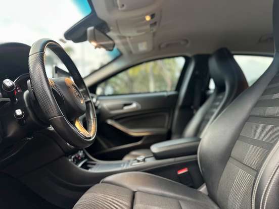 MERCEDES-BENZ-GLA 200-1.6 CGI FLEX ADVANCE 7G-DCT MERCEDES-BENZ-GLA 200-2019