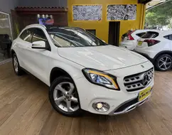 MERCEDES-BENZ GLA 200 1.6 CGI FLEX ENDURO 7G-DCT MERCEDES-BENZ GLA 200 1.6 CGI FLEX ENDURO 7G-DCT