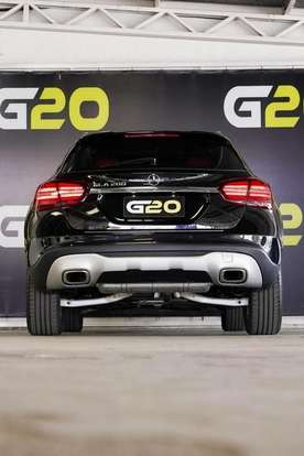 MERCEDES-BENZ-GLA 200-2019