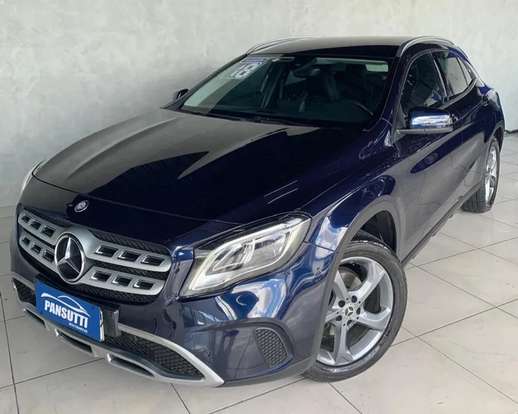 MERCEDES-BENZ-GLA 200-2017