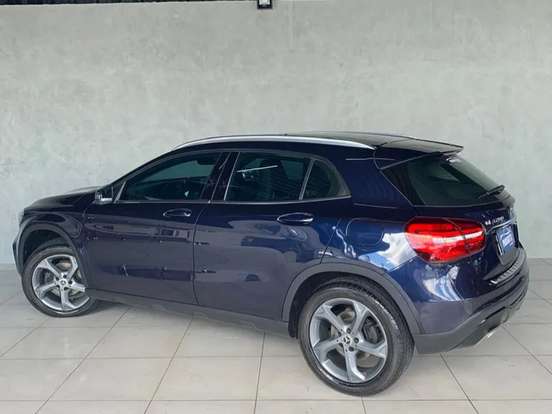MERCEDES-BENZ-GLA 200-1.6 CGI FLEX STYLE 7G-DCT MERCEDES-BENZ-GLA 200-2017