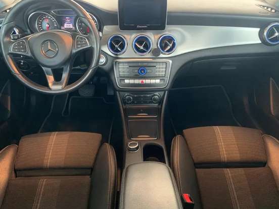 MERCEDES-BENZ-GLA 200-1.6 CGI FLEX STYLE 7G-DCT MERCEDES-BENZ-GLA 200-2017