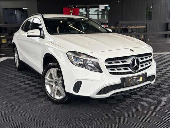 MERCEDES-BENZ-GLA 200-1.6 CGI FLEX STYLE 7G-DCT MERCEDES-BENZ-GLA 200-2018