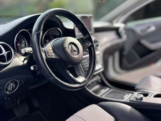MERCEDES-BENZ-GLA 200-1.6 CGI FLEX STYLE 7G-DCT MERCEDES-BENZ-GLA 200-2018