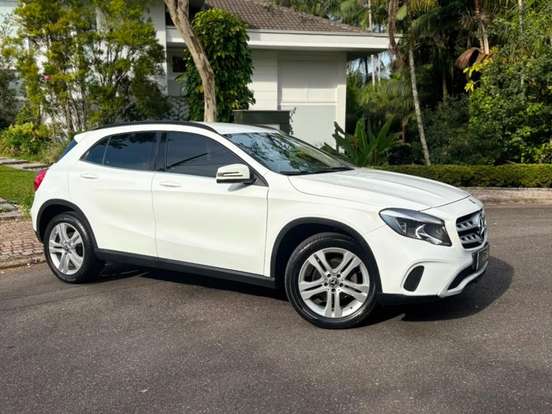 MERCEDES-BENZ-GLA 200-1.6 CGI FLEX STYLE 7G-DCT MERCEDES-BENZ-GLA 200-2018