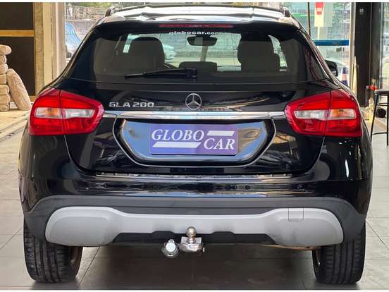 MERCEDES-BENZ-GLA 200-2018