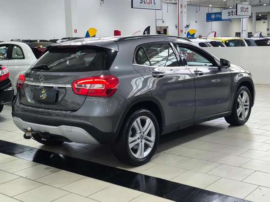 MERCEDES-BENZ-GLA 200-1.6 CGI FLEX STYLE 7G-DCT MERCEDES-BENZ-GLA 200-2018