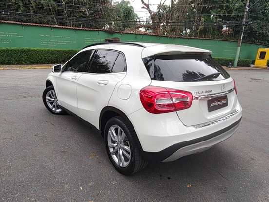 MERCEDES-BENZ-GLA 200-1.6 CGI STYLE 16V TURBO FLEX 4P AUTOMÁTICO MERCEDES-BENZ-GLA 200-2016