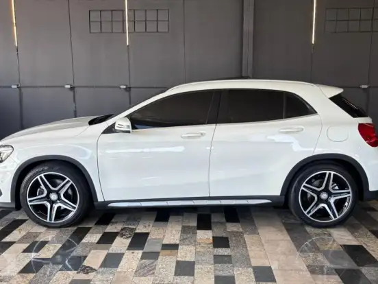 MERCEDES-BENZ-GLA 250-2.0 16V TURBO GASOLINA SPORT 4P 4MATIC AUTOMÁTICO MERCEDES-BENZ-GLA 250-2016