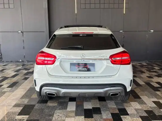 MERCEDES-BENZ-GLA 250-2.0 16V TURBO GASOLINA SPORT 4P 4MATIC AUTOMÁTICO MERCEDES-BENZ-GLA 250-2016