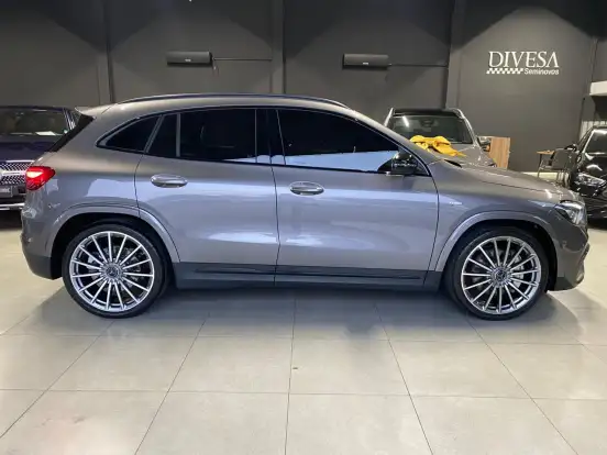 MERCEDES-BENZ-GLA 35 AMG-2.0 MHEV 4MATIC SPEEDSHIFT MERCEDES-BENZ-GLA 35 AMG-2024