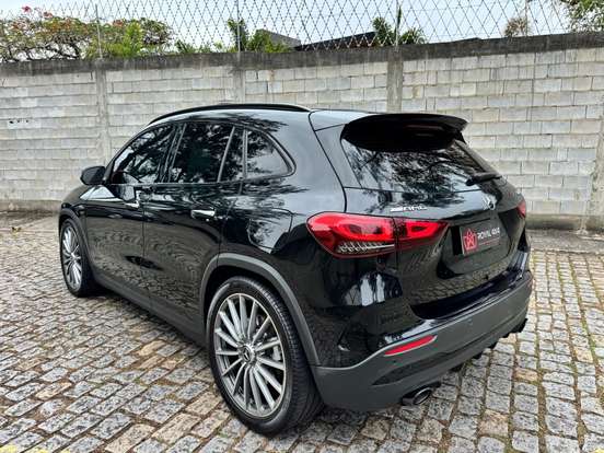 MERCEDES-BENZ-GLA 35 AMG-2.0 CGI GASOLINA 4MATIC SPEEDSHIFT MERCEDES-BENZ-GLA 35 AMG-2022