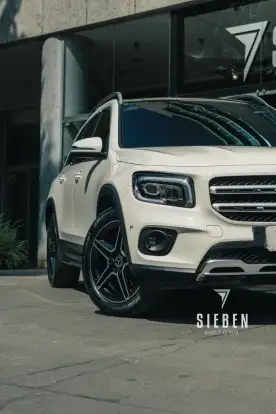 MERCEDES-BENZ-GLB 200-2021
