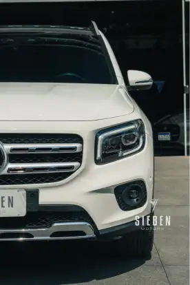 MERCEDES-BENZ-GLB 200-2021