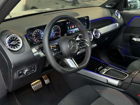 MERCEDES-BENZ-GLB 220-2026