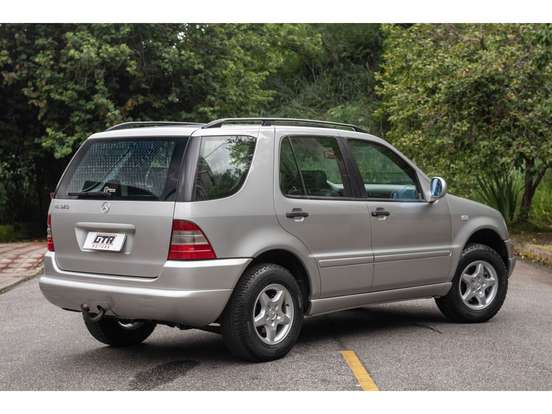 MERCEDES-BENZ-ML 320-3.2 4X4 V6 18V GASOLINA 4P AUTOMÁTICO MERCEDES-BENZ-ML 320-1998