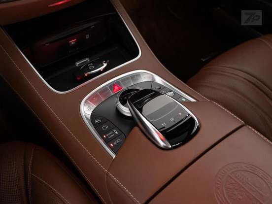 MERCEDES-BENZ-S 63 AMG-5.5 V8 BI-TURBO GASOLINA COUPÉ 2P AUTOMÁTICO MERCEDES-BENZ-S 63 AMG-2015