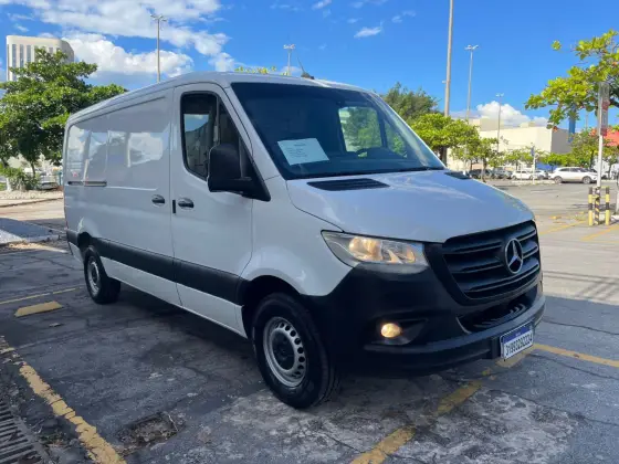 MERCEDES-BENZ SPRINTER 2.2 CDI DIESEL FURGÃO 416 LONGO MANUAL MERCEDES-BENZ SPRINTER 2.2 CDI DIESEL FURGÃO 416 LONGO MANUAL