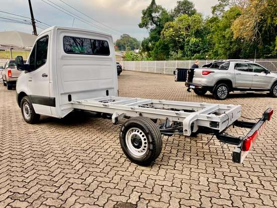MERCEDES-BENZ-SPRINTER-2023
