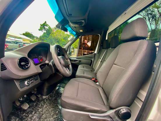 MERCEDES-BENZ-SPRINTER-2.0 CDI DIESEL CHASSIS 417 LONGO MANUAL MERCEDES-BENZ-SPRINTER-2023