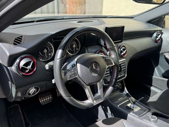 MERCEDES-BENZ-A 45 AMG-2.0 16V TURBO GASOLINA 4P AUTOMATIZADO MERCEDES-BENZ-A 45 AMG-2015