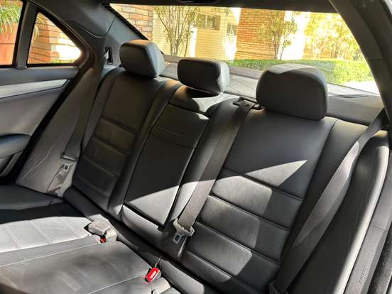 MERCEDES-BENZ-C 63 AMG-2011