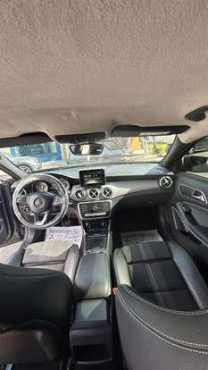 MERCEDES-BENZ-GLA 200-2016