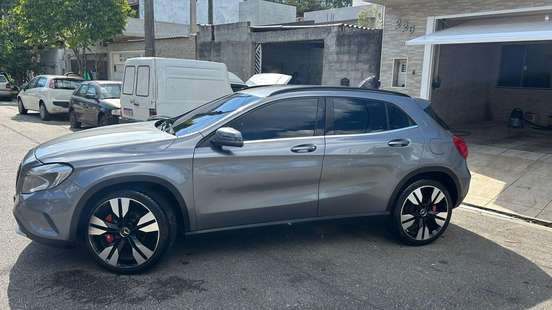 MERCEDES-BENZ-GLA 200-1.6 CGI ADVANCE 16V TURBO FLEX 4P AUTOMÁTICO MERCEDES-BENZ-GLA 200-2016