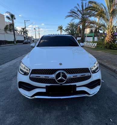 MERCEDES-BENZ-GLC 300-2020