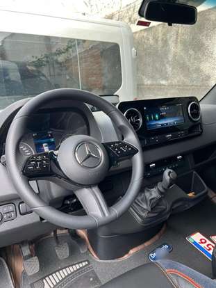 MERCEDES-BENZ-SPRINTER-2025