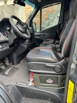 MERCEDES-BENZ-SPRINTER-2025