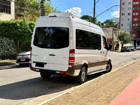 MERCEDES-BENZ-SPRINTER-2.2 415 CDI VAN 16 LUGARES TETO ALTO 16V BI-TURBO DIESEL MANUAL MERCEDES-BENZ-SPRINTER-2016