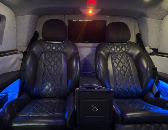 MERCEDES-BENZ VITO 2.0 CGI FLEX TOURER 119 LUXO 8L MANUAL