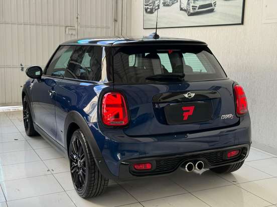 MINI-COOPER-2.0 S EXCLUSIVE 16V TURBO GASOLINA 2P AUTOMÁTICO MINI-COOPER-2015