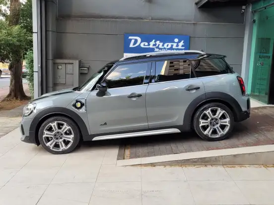 MINI-COUNTRYMAN-2022