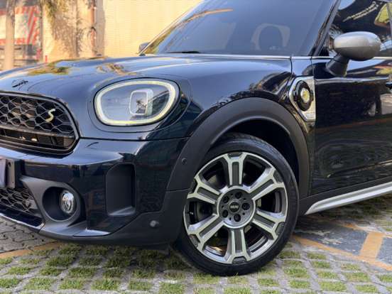 MINI-COUNTRYMAN-2023