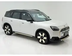 MINI COUNTRYMAN 66,45 KW ELÉTRICO SE TOP ALL4 MINI COUNTRYMAN 66,45 KW ELÉTRICO SE TOP ALL4