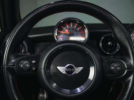 MINI-JOHN COOPER WORKS-1.6 CABRIO 16V 211CV GASOLINA 2P MANUAL MINI-JOHN COOPER WORKS-2011