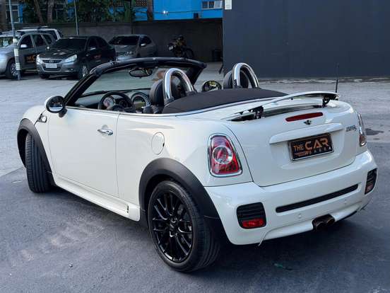 MINI-ROADSTER-2011